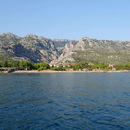 Appartement In Starigrad-paklenica 6845 *