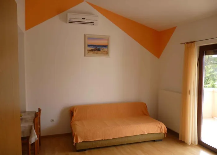 Апартаменты In Starigrad-paklenica 6845 Стариград-Пакленица