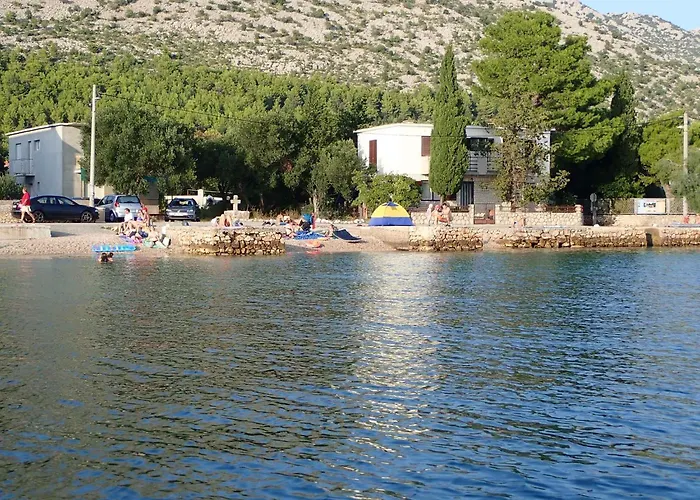 In Starigrad-paklenica 6845 아파트 스타리그라드 파클레니차